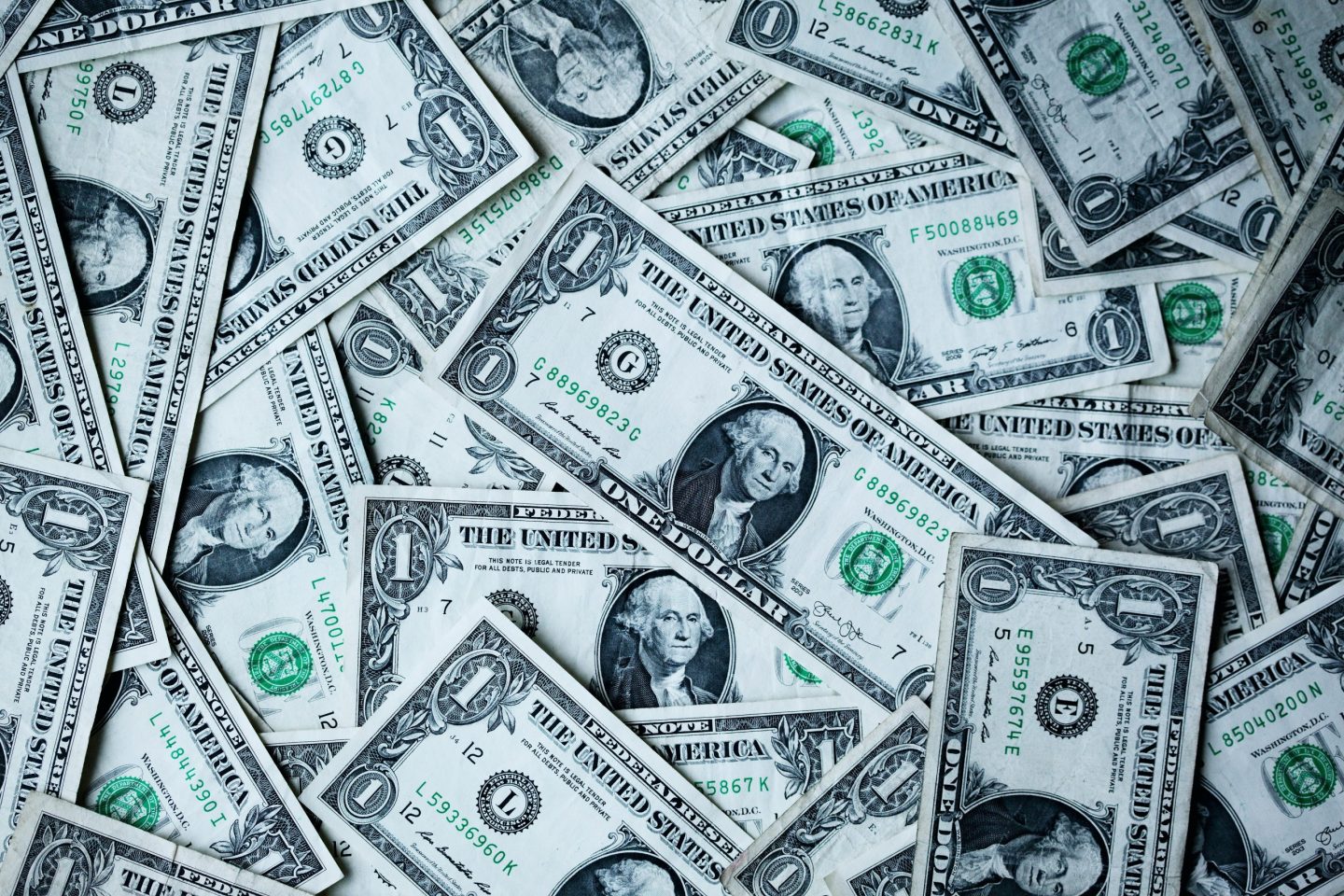 Generative AI and cloud computing cleared for use by financial firms